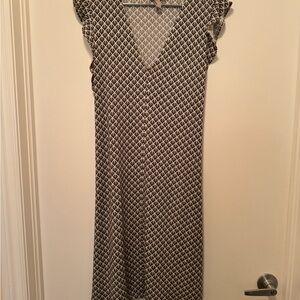 H&M Black and Cream Geometric Maxi Dress